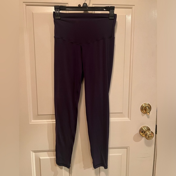 Navy Aerie Leggings, Chill Play Move,‎ Medium - Picture 1 of 3